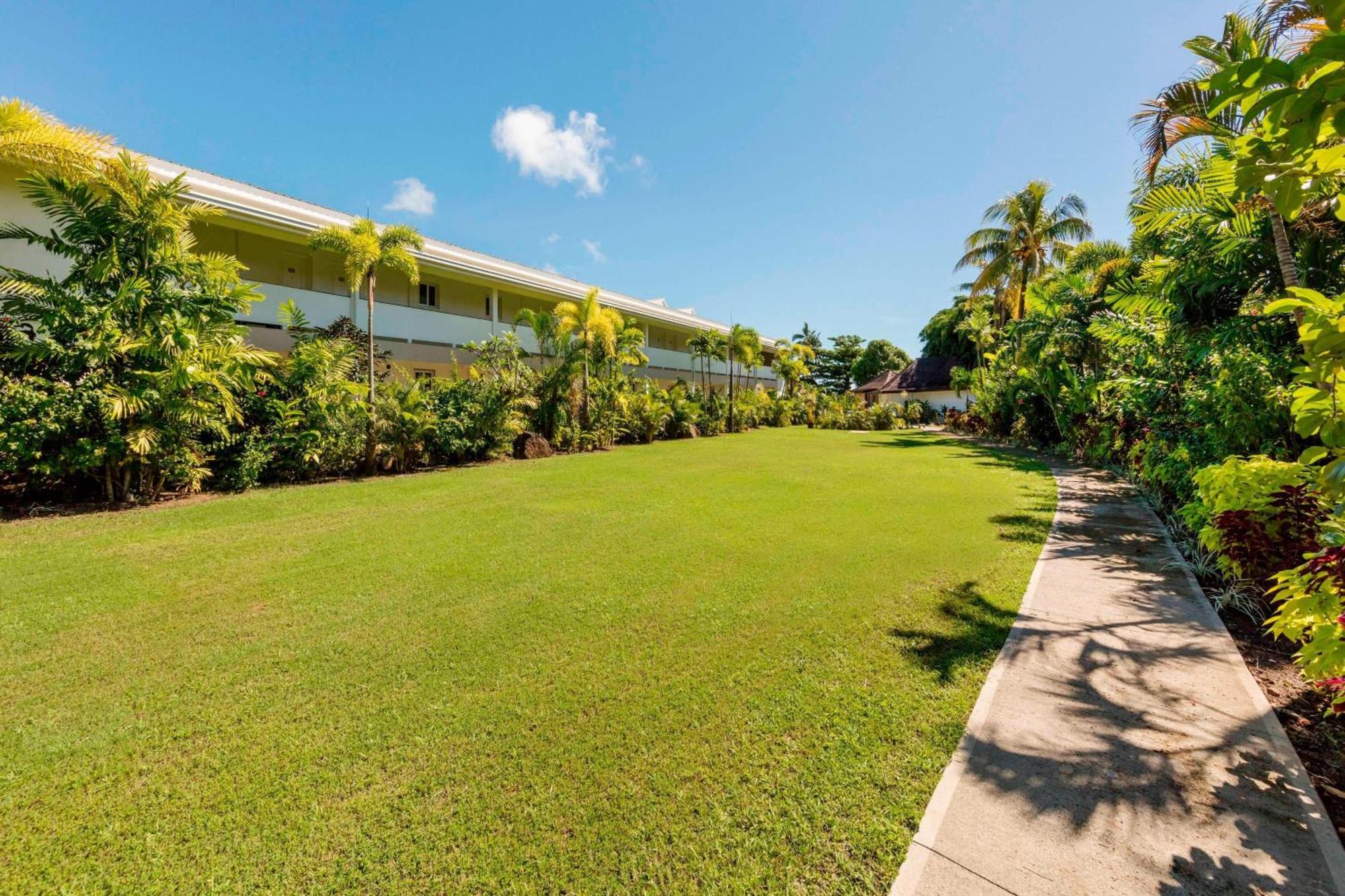 Sheraton Samoa Aggie Grey'S Hotel & Bungalows Апиа Экстерьер фото